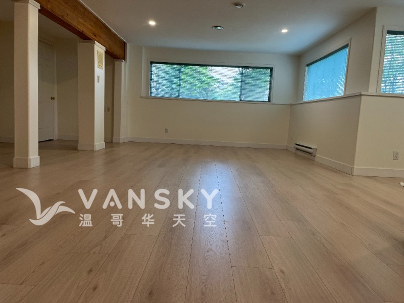 260401182730_dance room 2.jpg